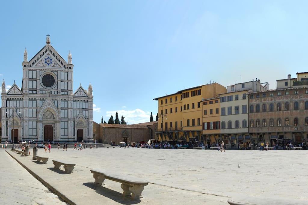 Amazing Apartment In Piazza Santa Croce Firenze Exterior foto